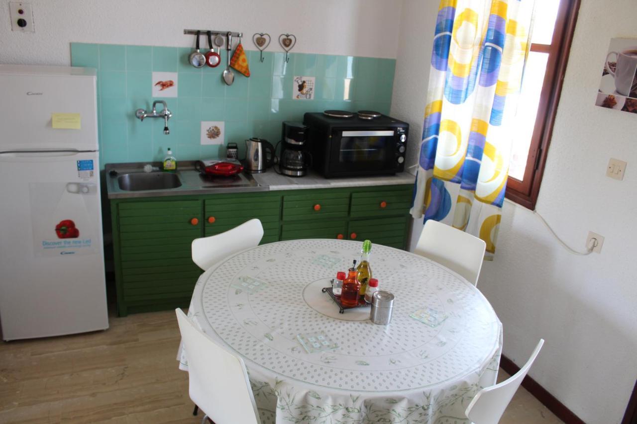 Nikos Seaside Apartments Litheres Экстерьер фото