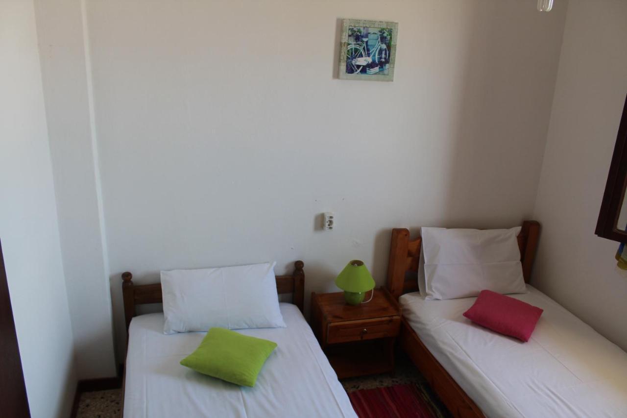 Nikos Seaside Apartments Litheres Экстерьер фото